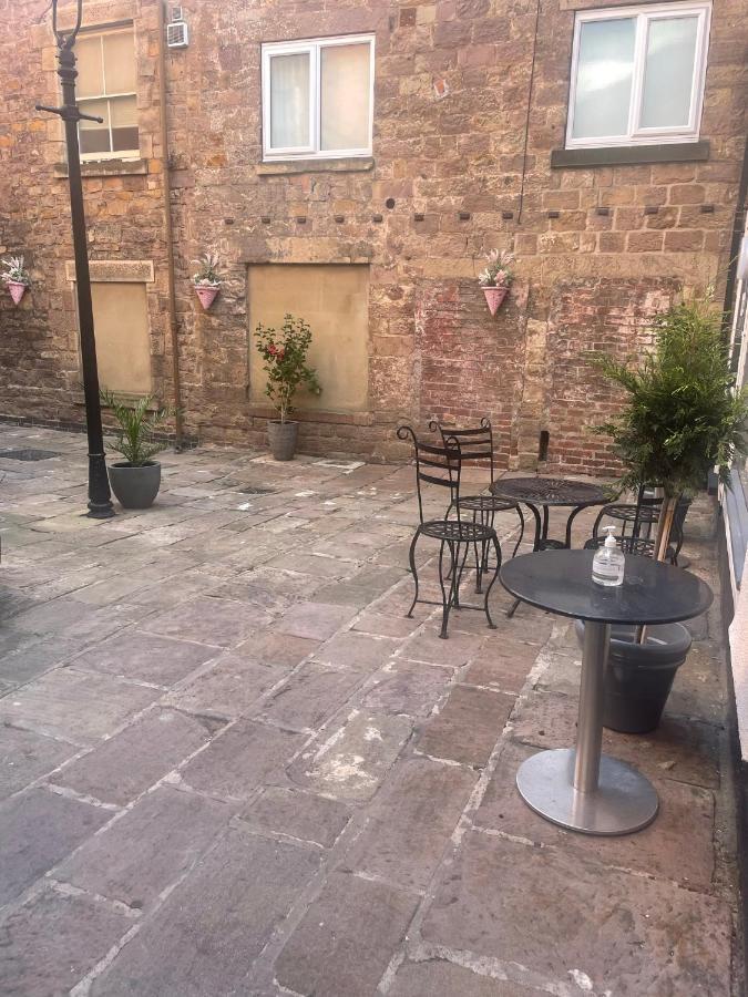 Courtyard Holiday Apartments Belper Exterior photo